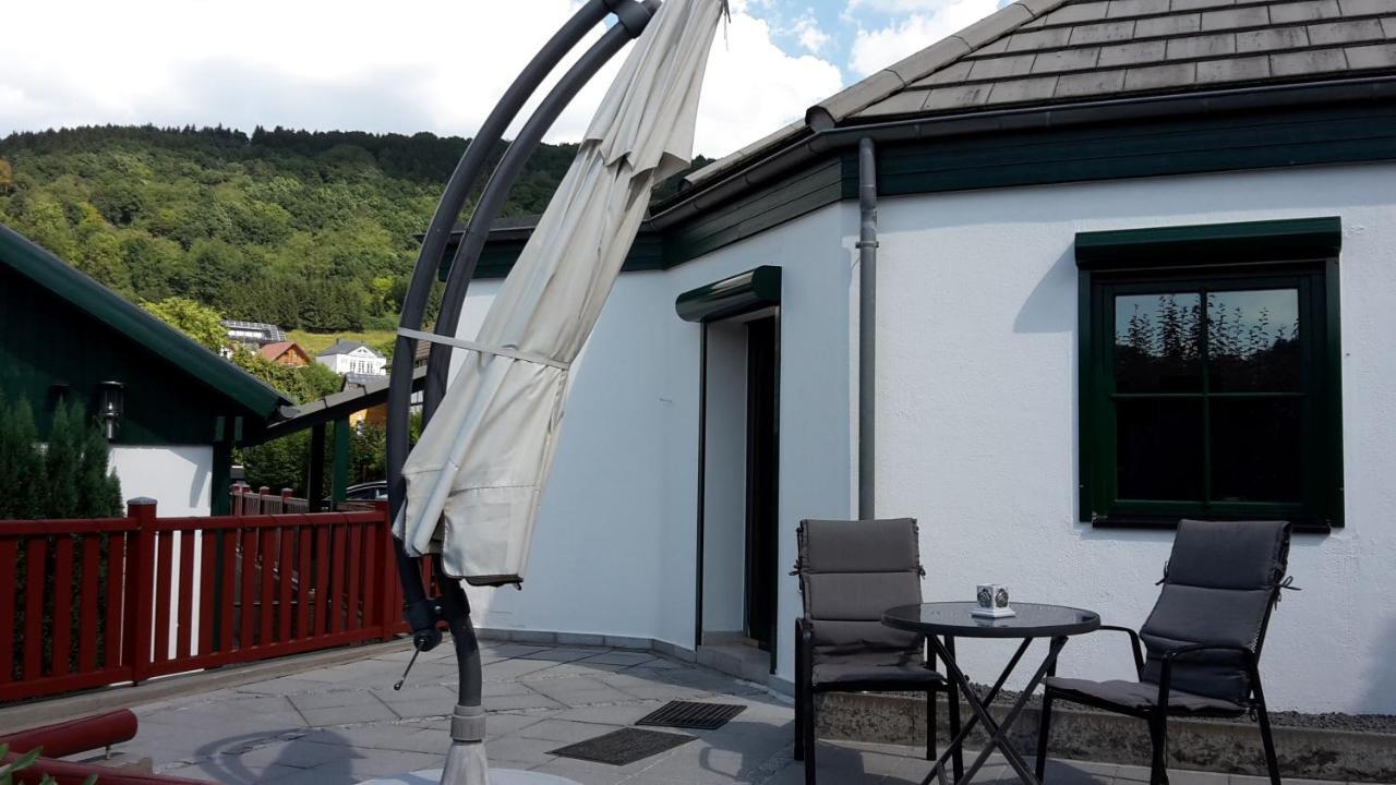Vivanatura Eifelferienhaus Einruhr Esterno foto